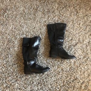 Black leather riding boots